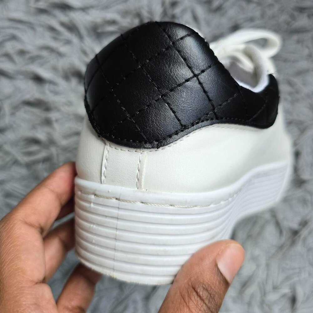 Platform Sneaker - Picture 2 of 5